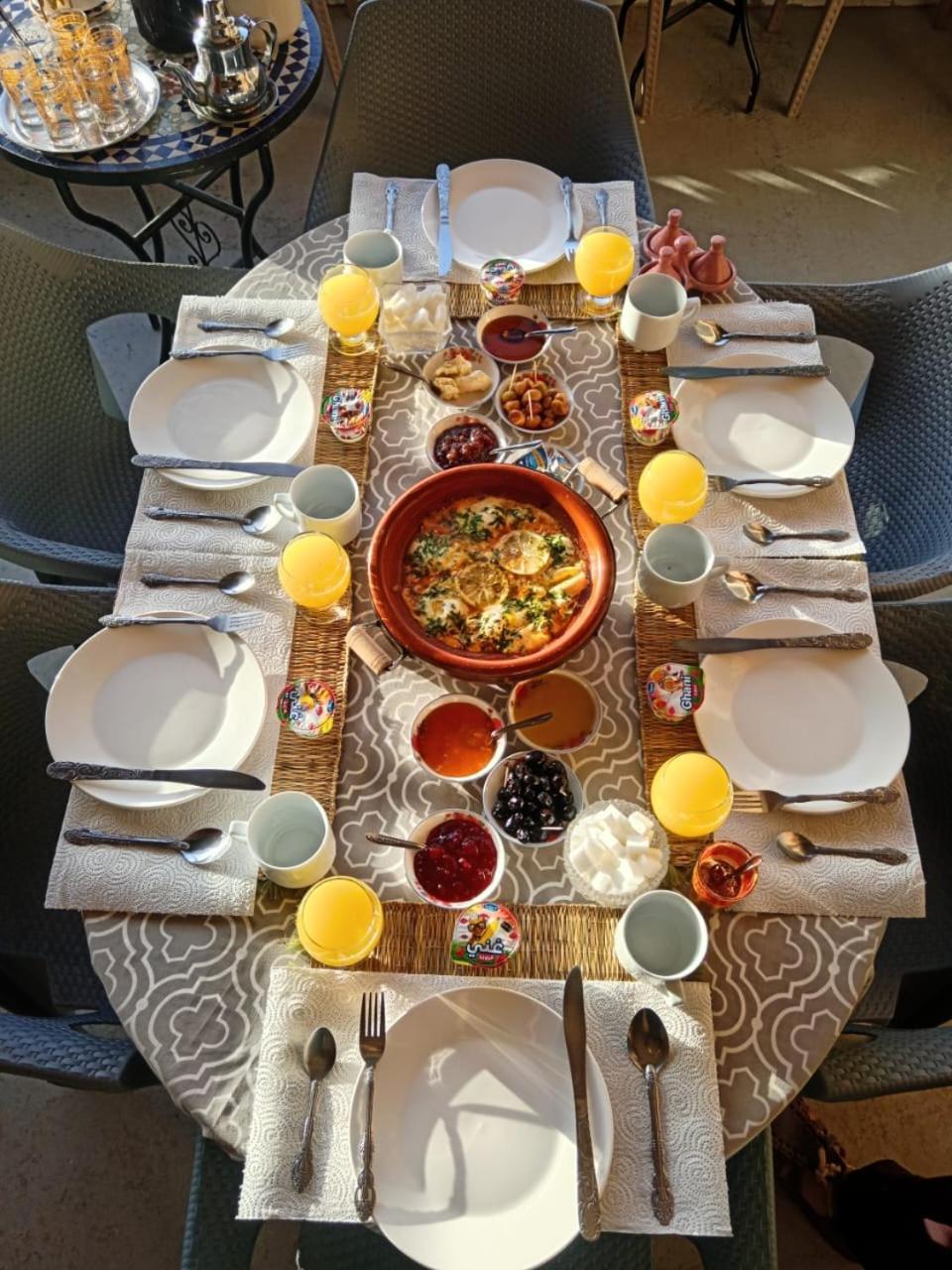 Hotel Restaurant Ait Saderat Boumalne Dades Exterior photo
