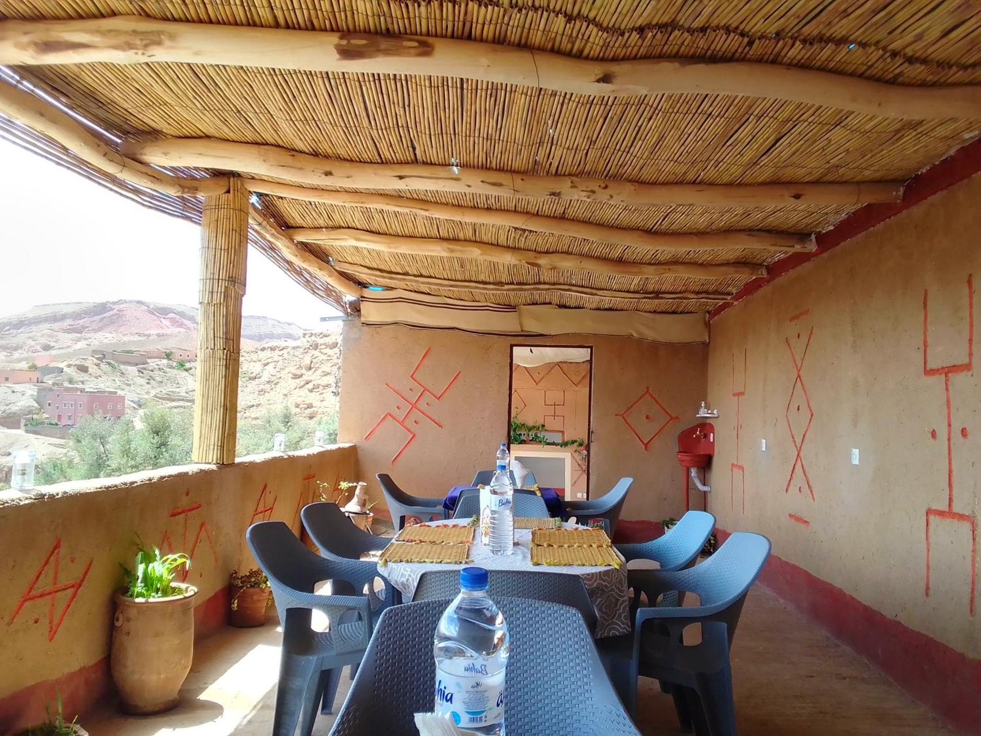 Hotel Restaurant Ait Saderat Boumalne Dades Exterior photo